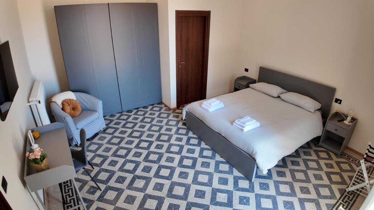 Casa Manu Nuovo Appartamento In Centro Storico Benewent Zewnętrze zdjęcie